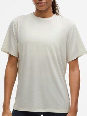Lululemon • Jersey Training Short Sleeve Shirt • Bone • Size 4 • NWT